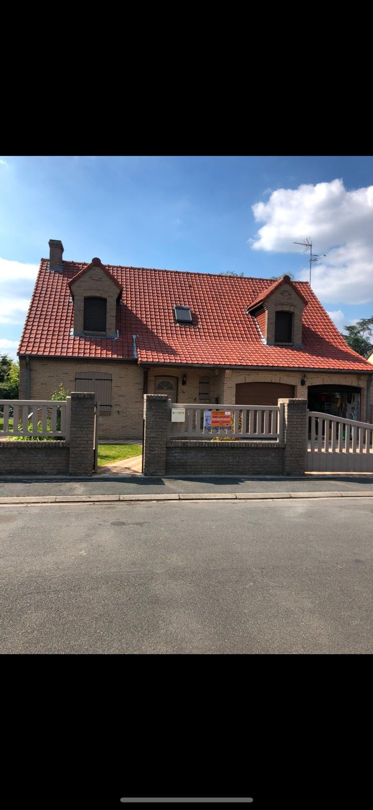 Nettoyage et traitement anti-mousse de toiture - Photo 2